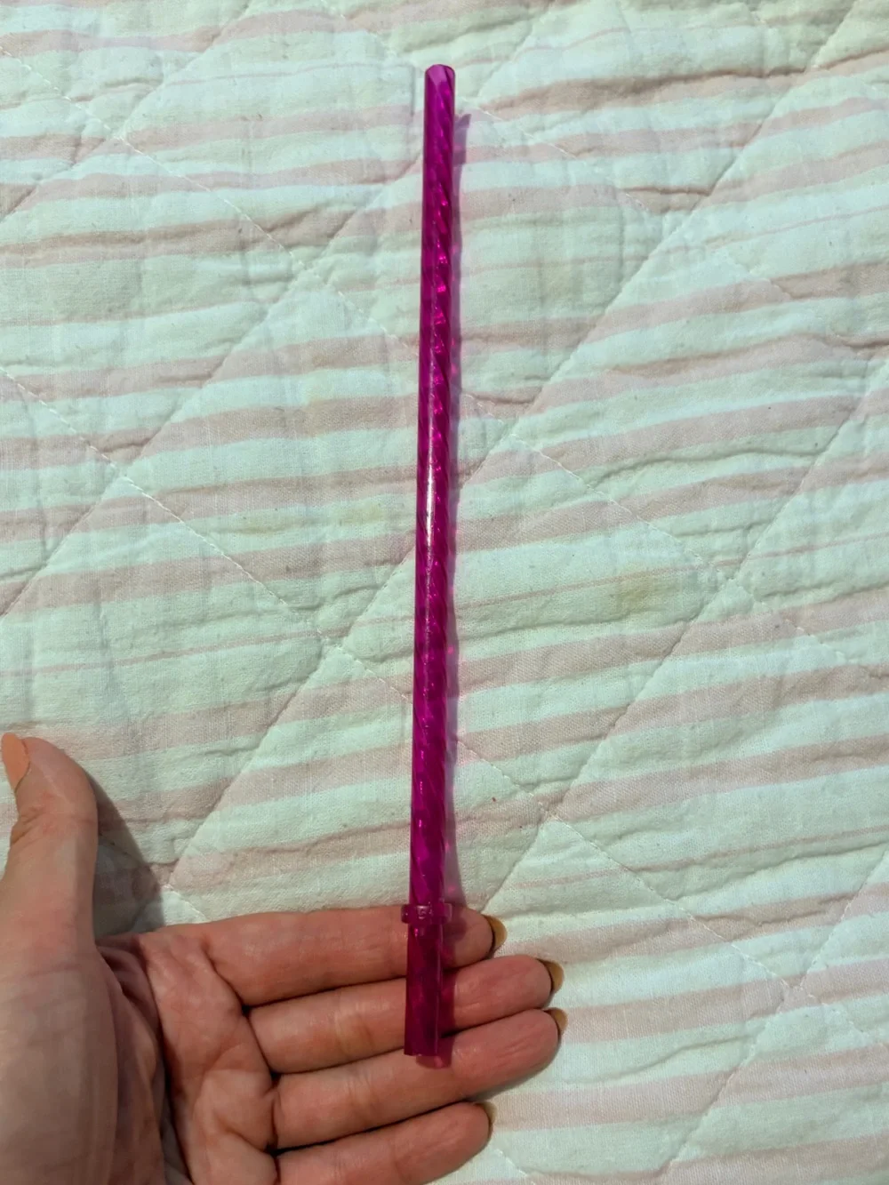LIKE NEW LTD EDITION Starbucks Metallic Fuchsia Studded Tumbler with Straw